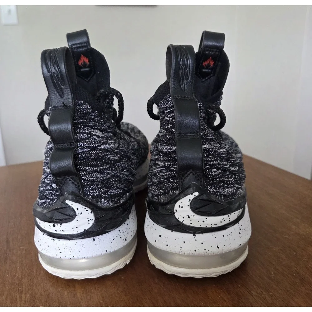 Nike Lebron 15 Sneakers Ashes Battleknit Men's 6.5 Youth 6.5 Oreo Basketball